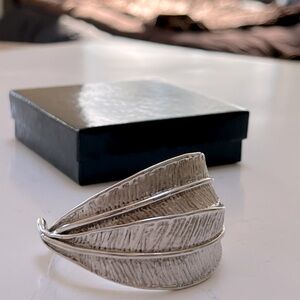 Silver Leaf Design Bracelet made in Thailand 925